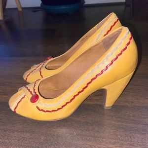 Miz Mooz Peep Toe heels.